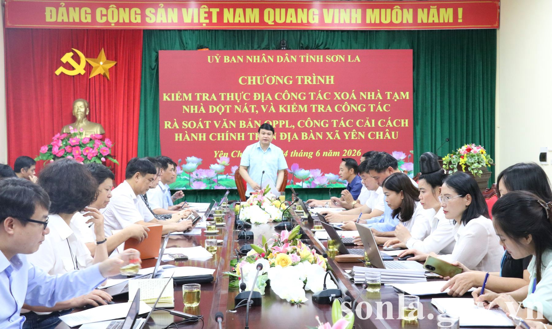 anh tin bai